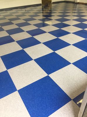 Before & After Floor Stripping and Waxing in Bowie, MD (6)